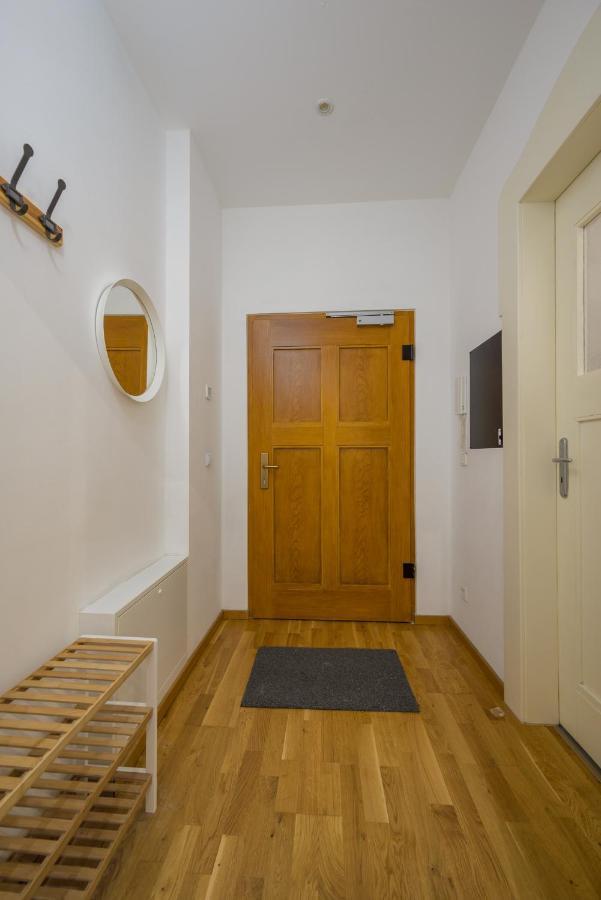 Arbio I Retro Apart Near Leipzig Hauptbahnhof 외부 사진