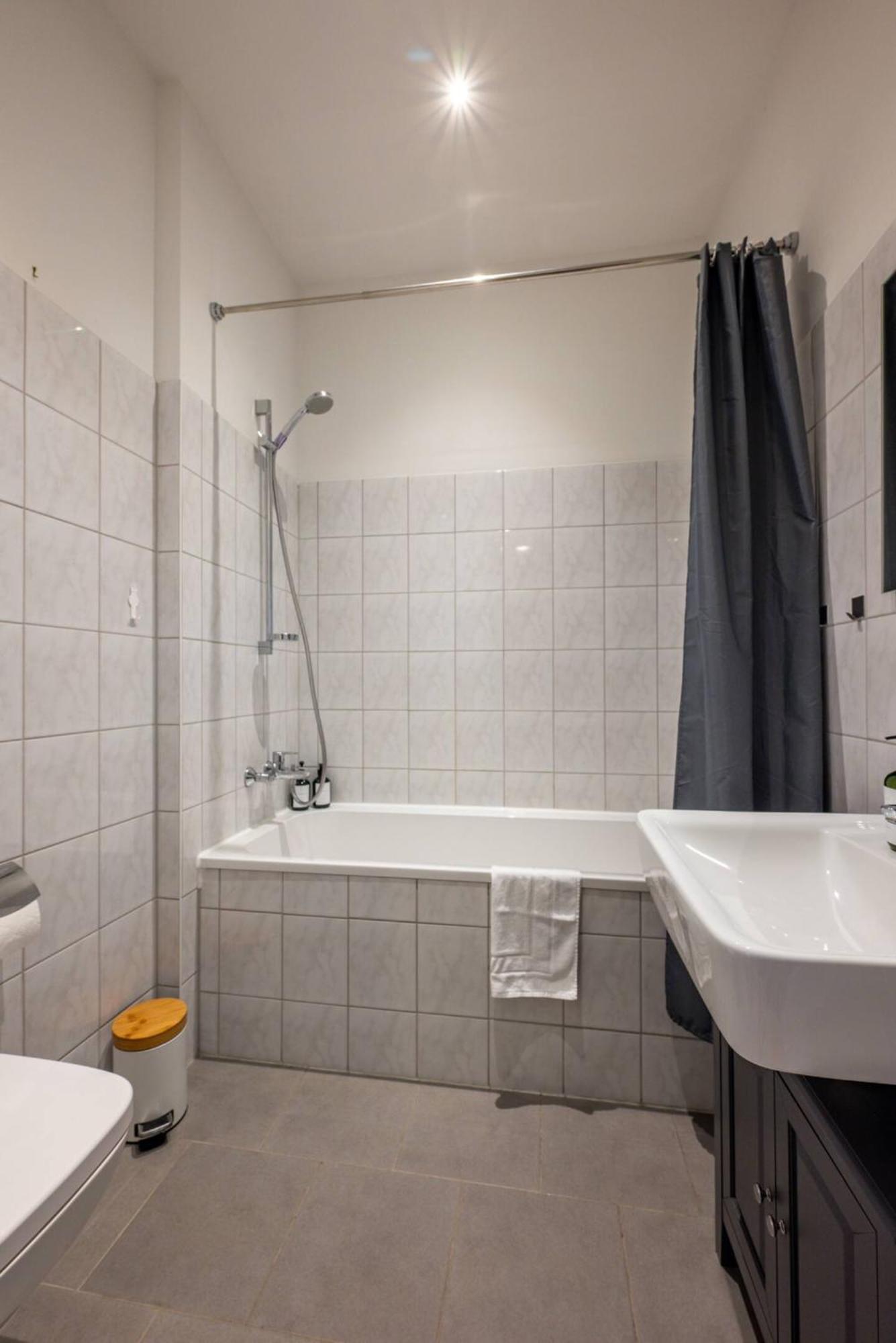 Arbio I Retro Apart Near Leipzig Hauptbahnhof 외부 사진